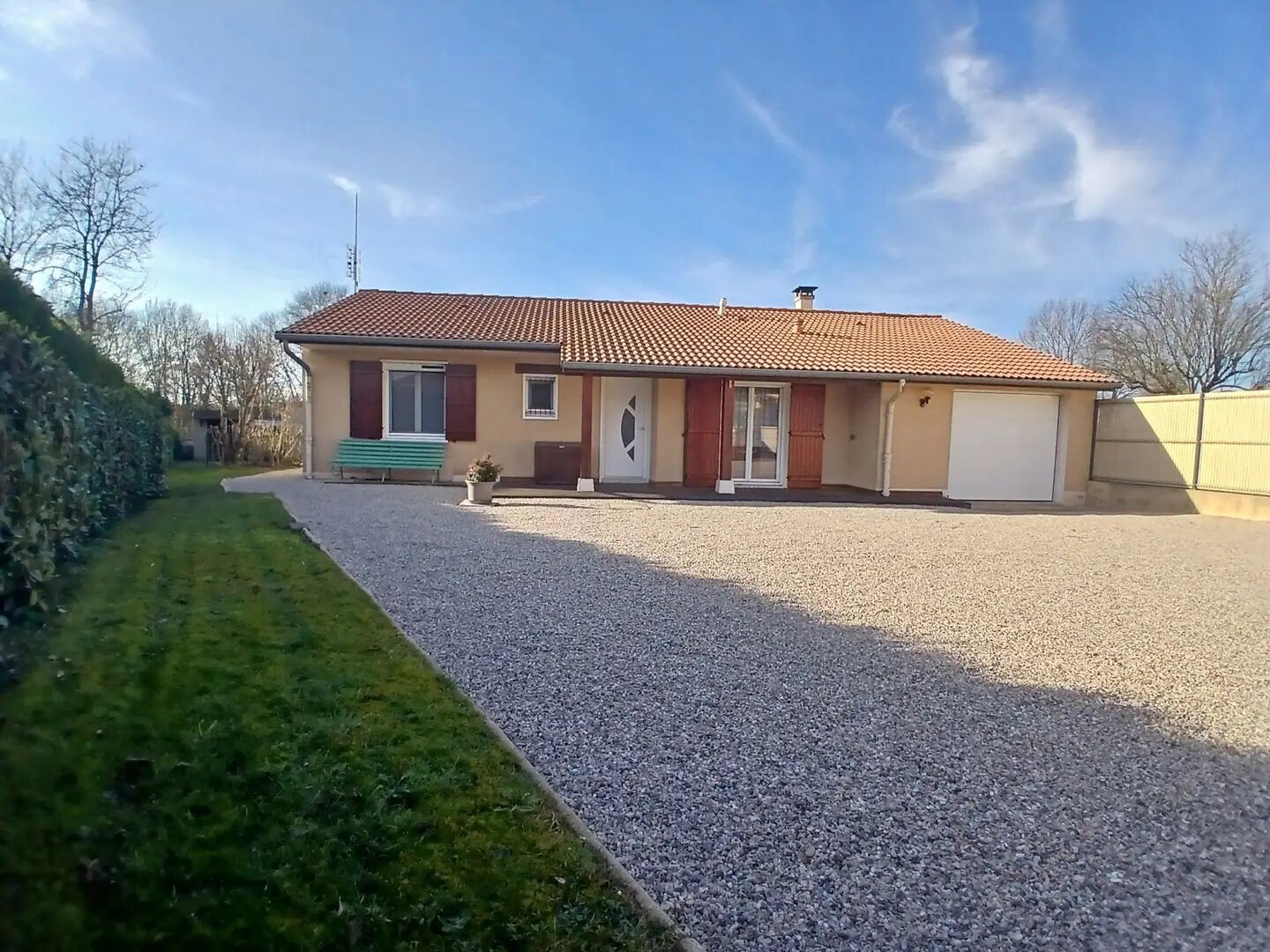 Maison à vendre, 106m², Mézériat