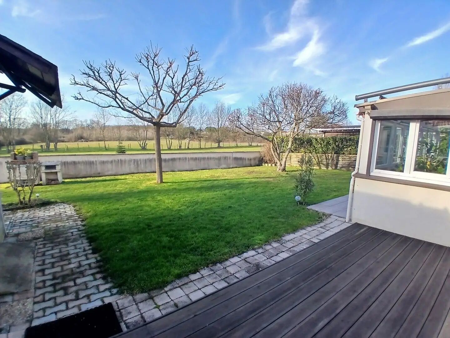 Maison à vendre, 106m², Mézériat