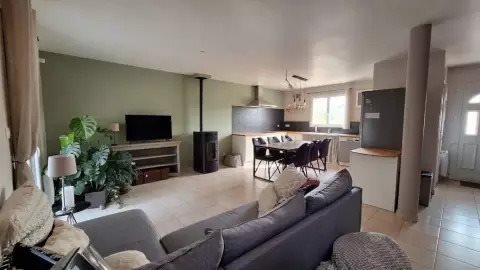 Maison à vendre, 104m², Thoissey