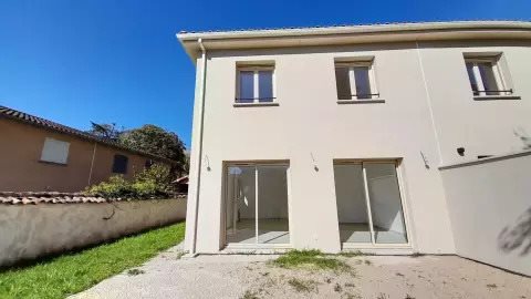 Maison à vendre, 85m², Thoissey