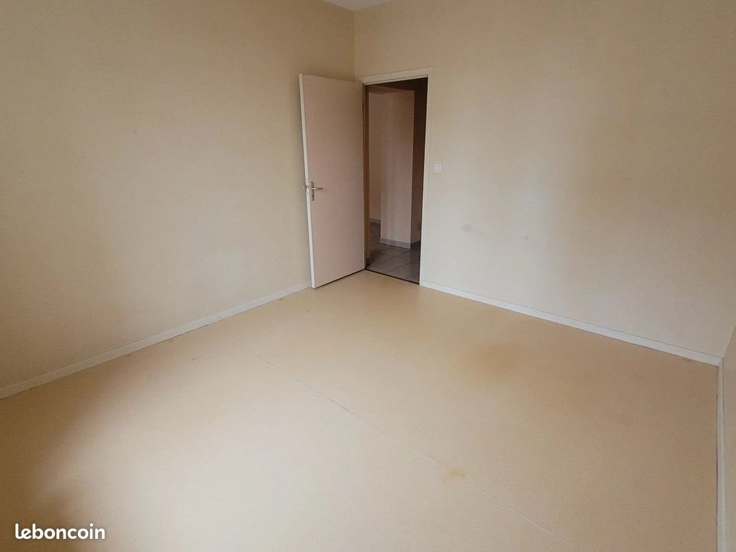 Appartement à louer, 52m², Belleville