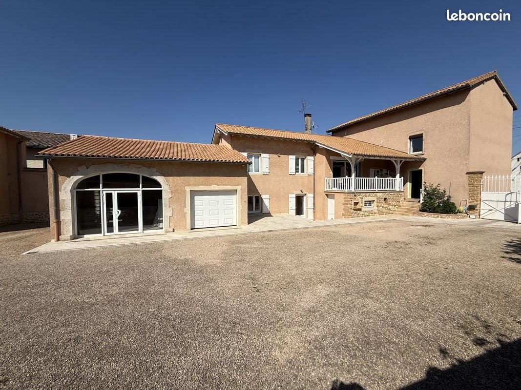 Maison à vendre, 180m², La Chapelle-de-Guinchay