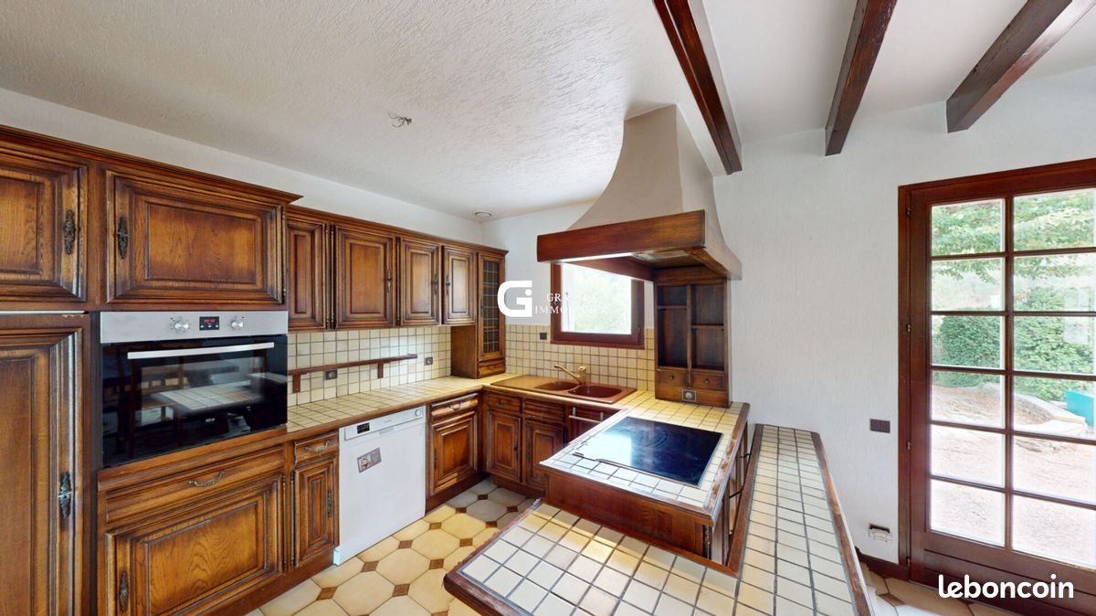 Maison à vendre, 140m², Bellignat