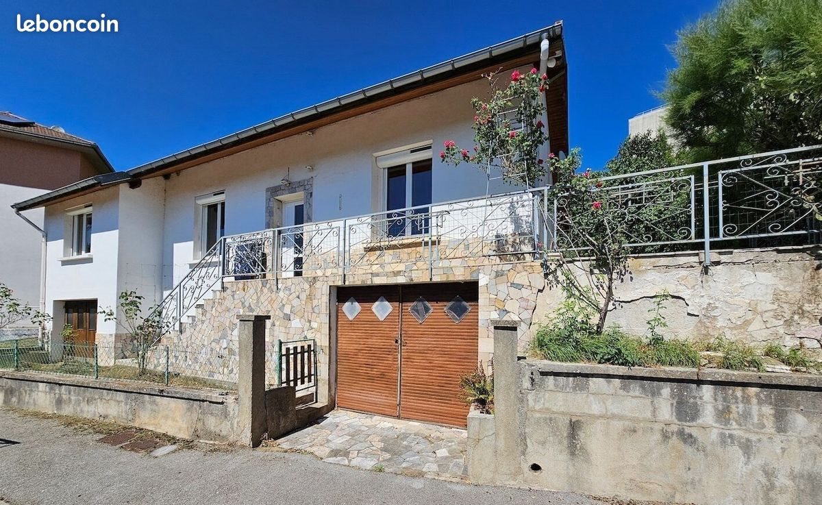 Maison à vendre, 95m², Arbent