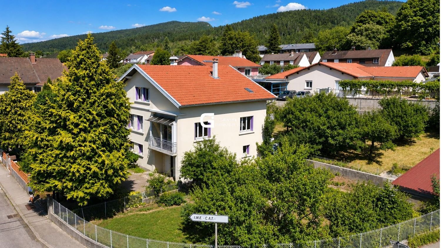Maison à vendre, 121m², Oyonnax