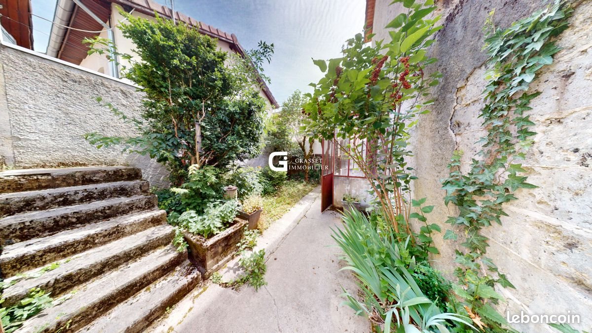Maison à vendre, 96m², Oyonnax