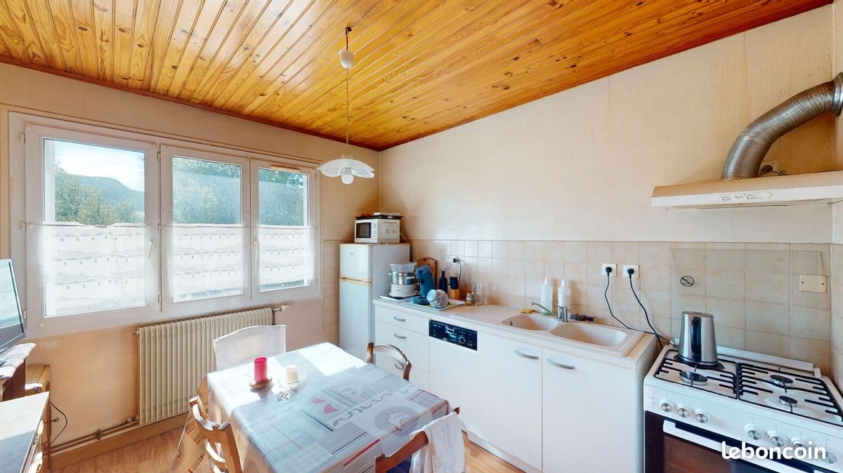 Maison à vendre, 91m², Oyonnax