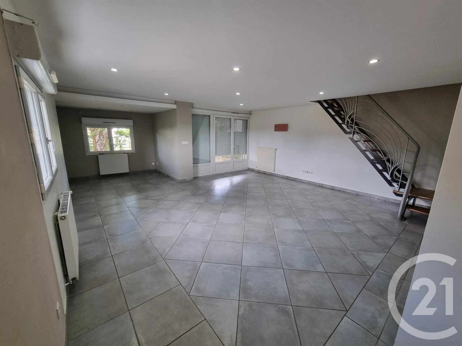 Maison à vendre, 198m², Montret