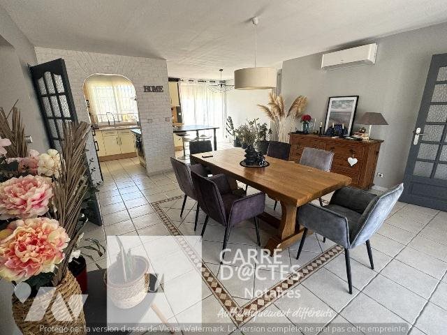Maison à vendre, 136m², Clarensac