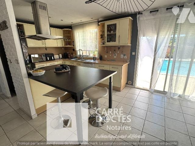 Maison à vendre, 136m², Clarensac