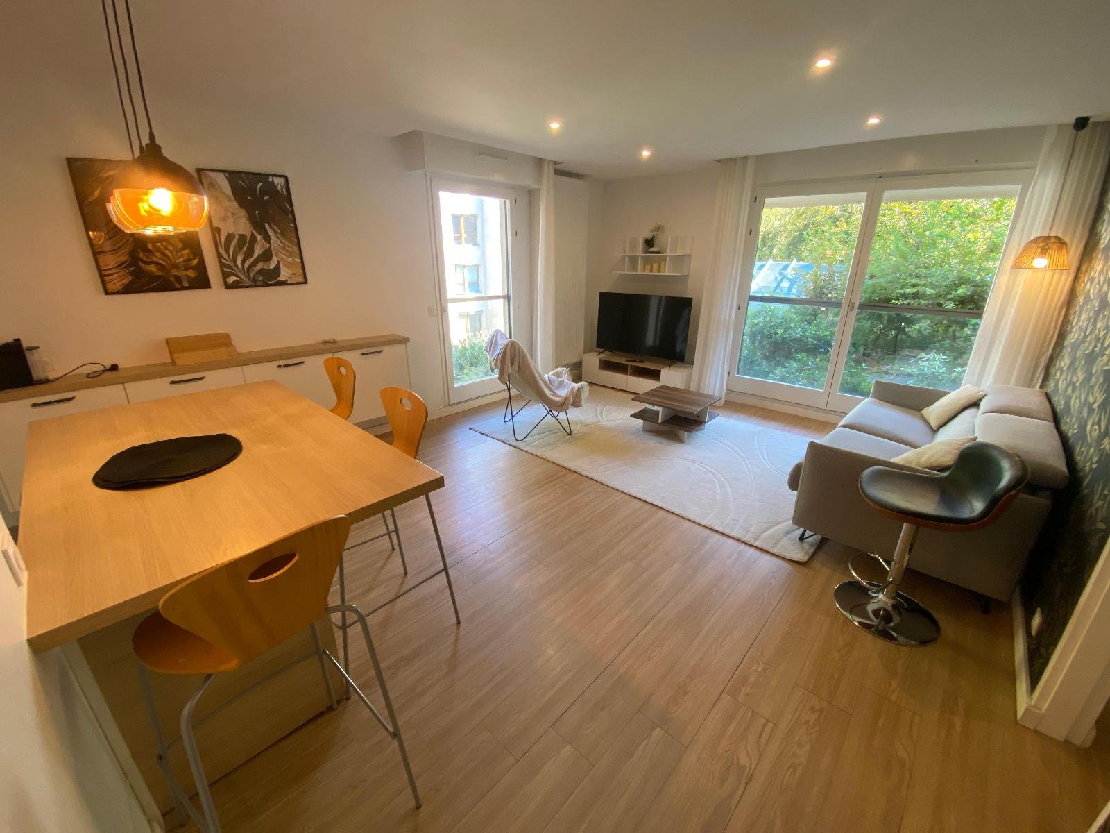 Appartement à louer, 52m², Évian-les-Bains