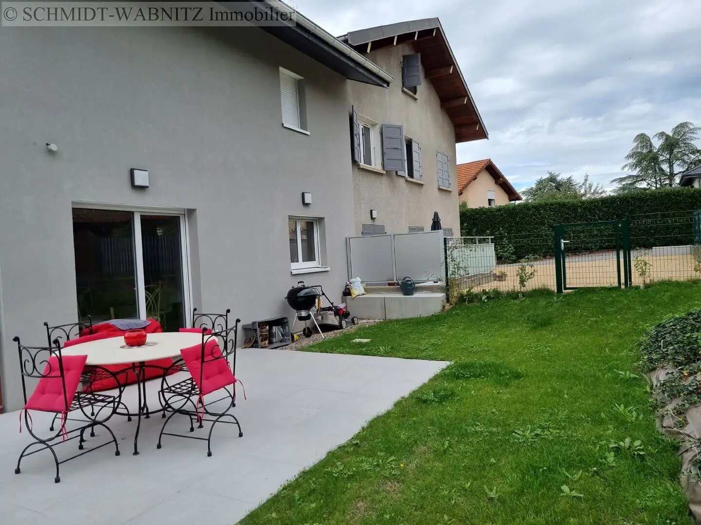 Maison à louer, 101m², Loisin