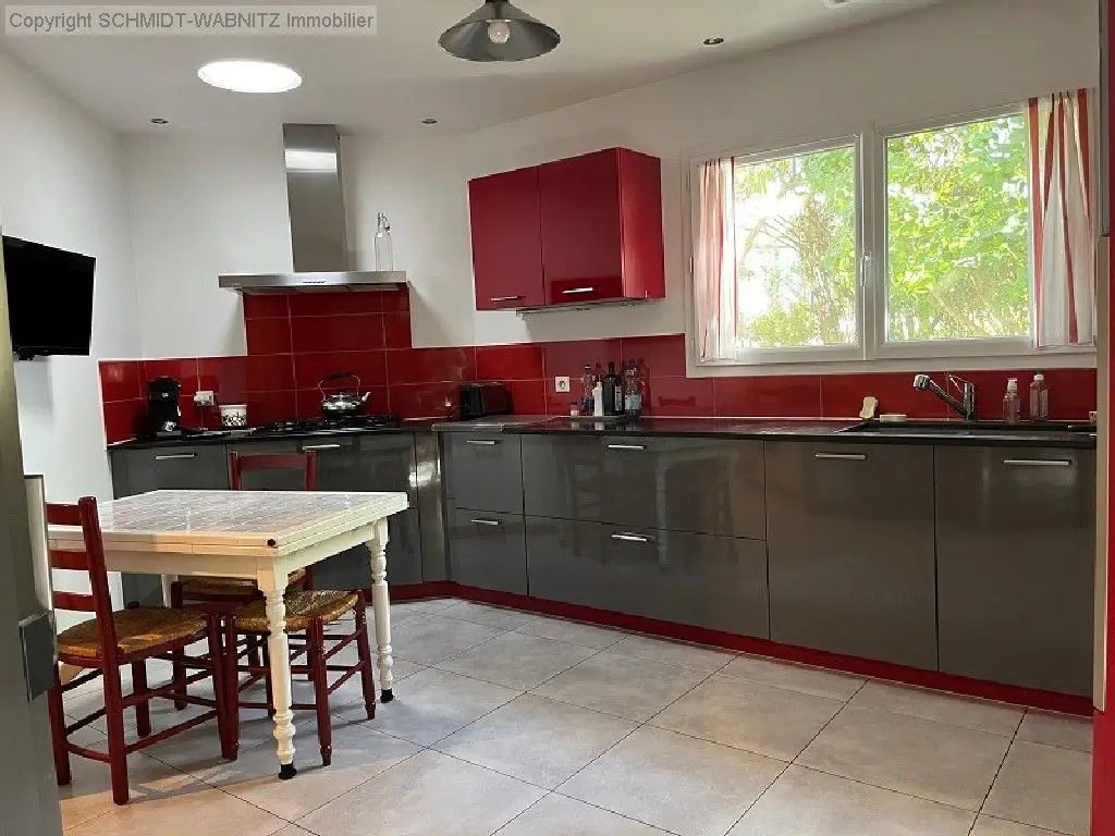 Maison à vendre, 113m², Saint-Cergues