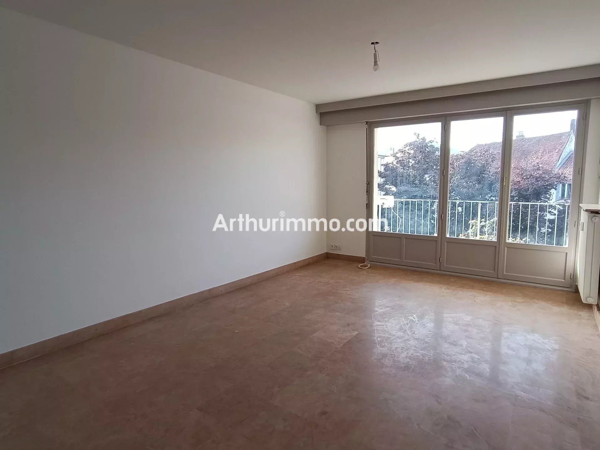 Appartement à vendre, 78m², Lons-le-Saunier