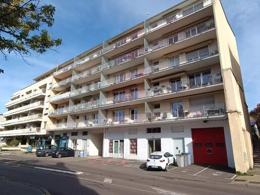 Appartement 3 pièces 78 m² · à Lons-le-Saunier · 78 m² · 115 000 €