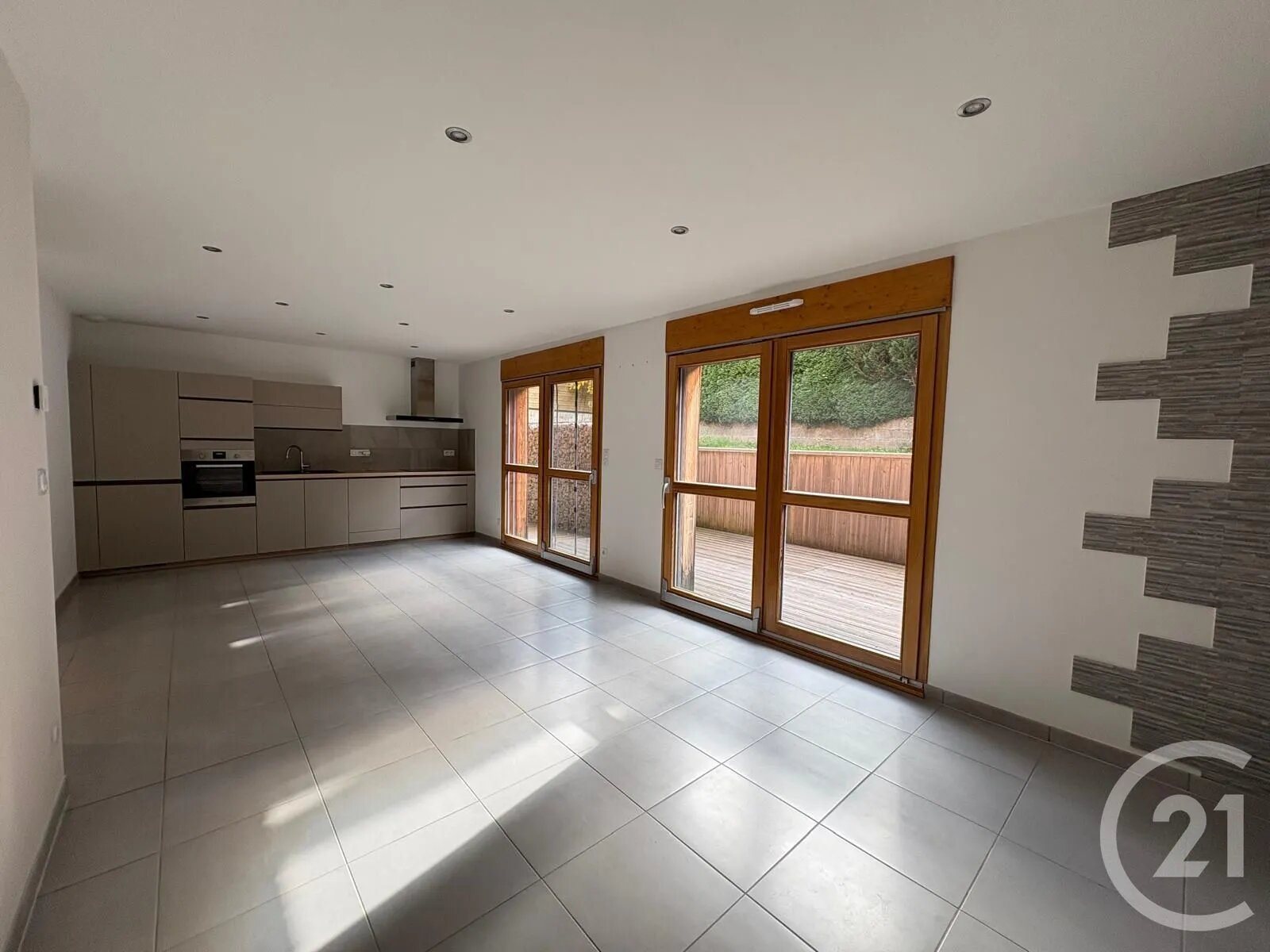 Appartement à louer, 77m², Labergement-Sainte-Marie