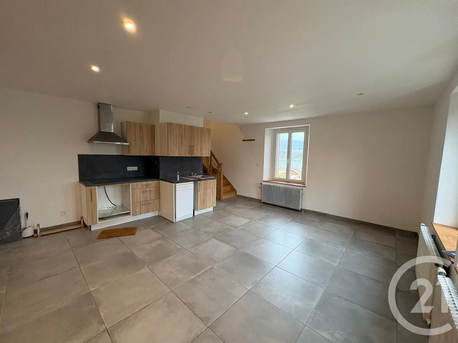 Appartement à louer, 71m², Saint-Point-Lac