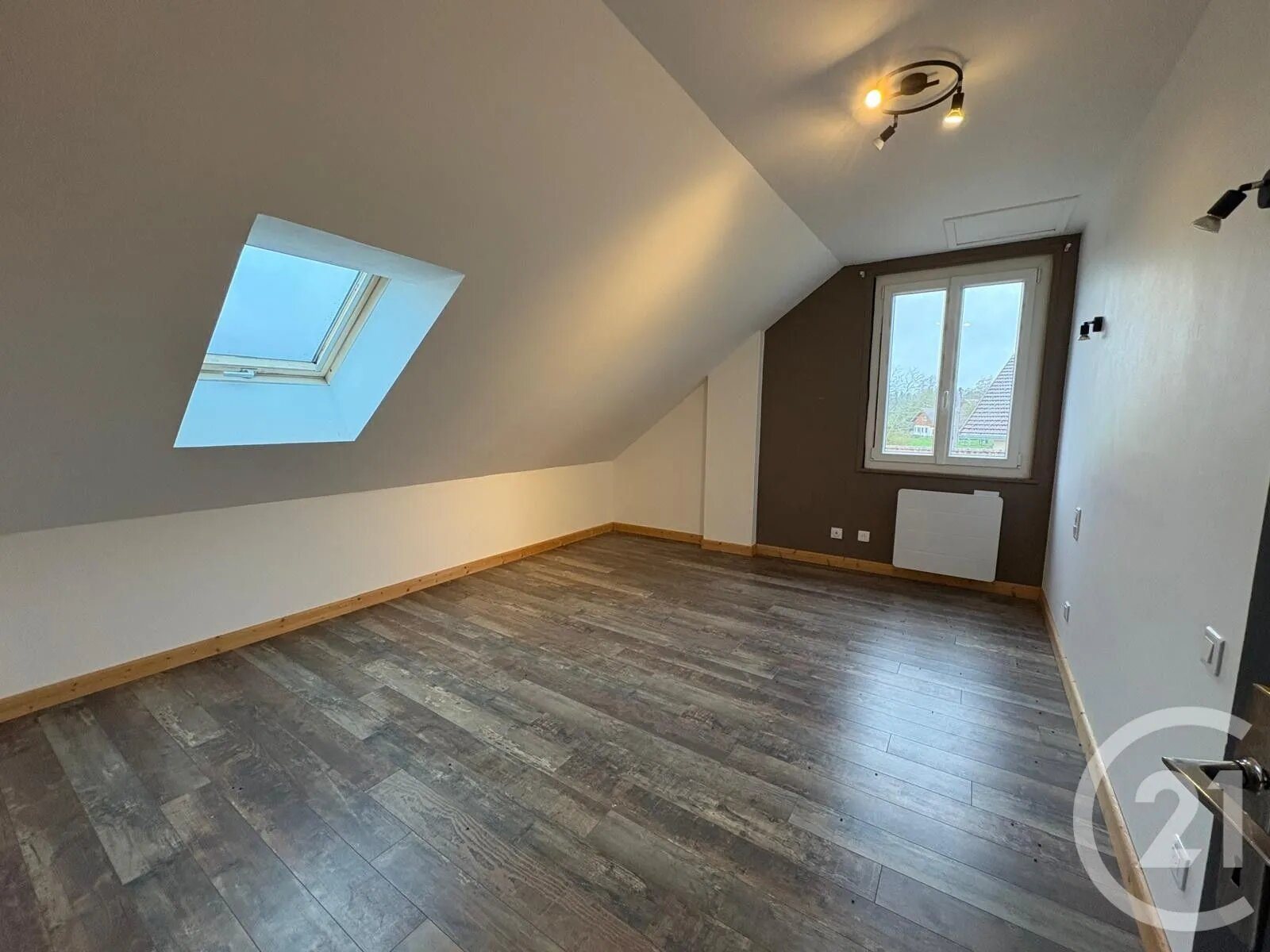 Appartement à louer, 71m², Saint-Point-Lac