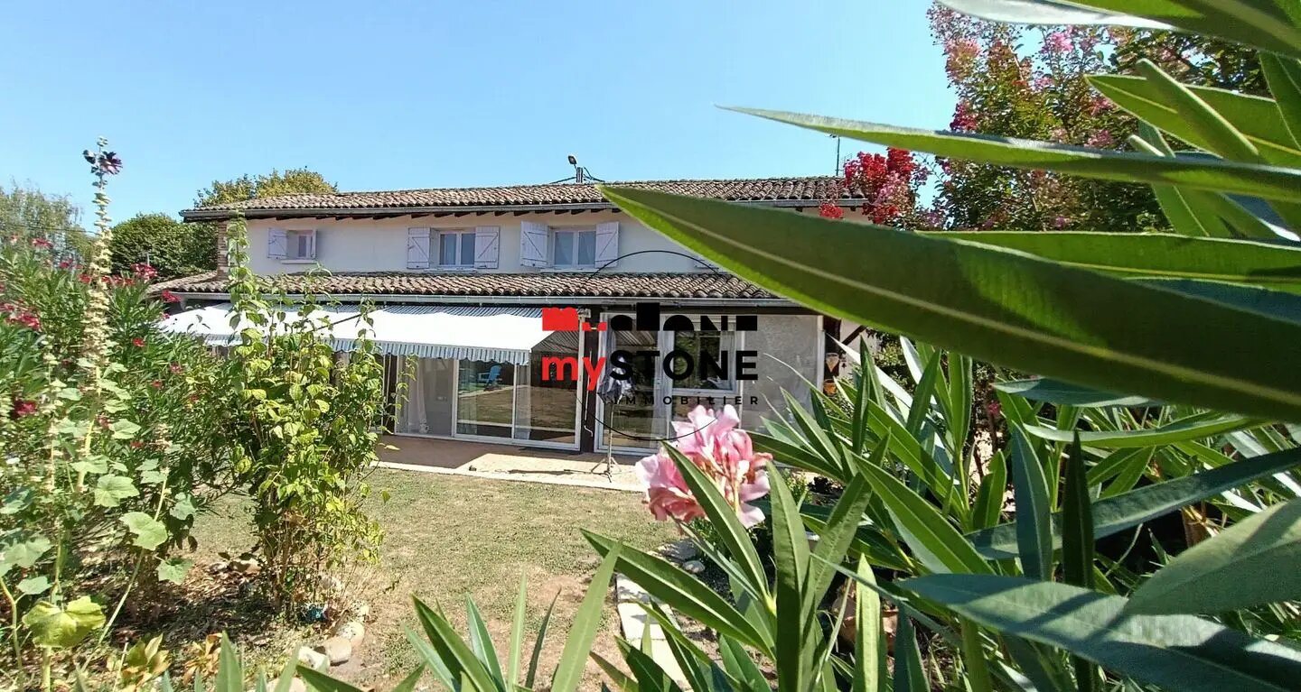 Maison à vendre, 123m², Bâgé-le-Châtel