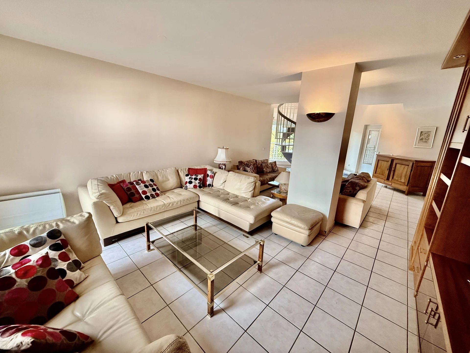 Appartement à vendre, 130m², Ambilly