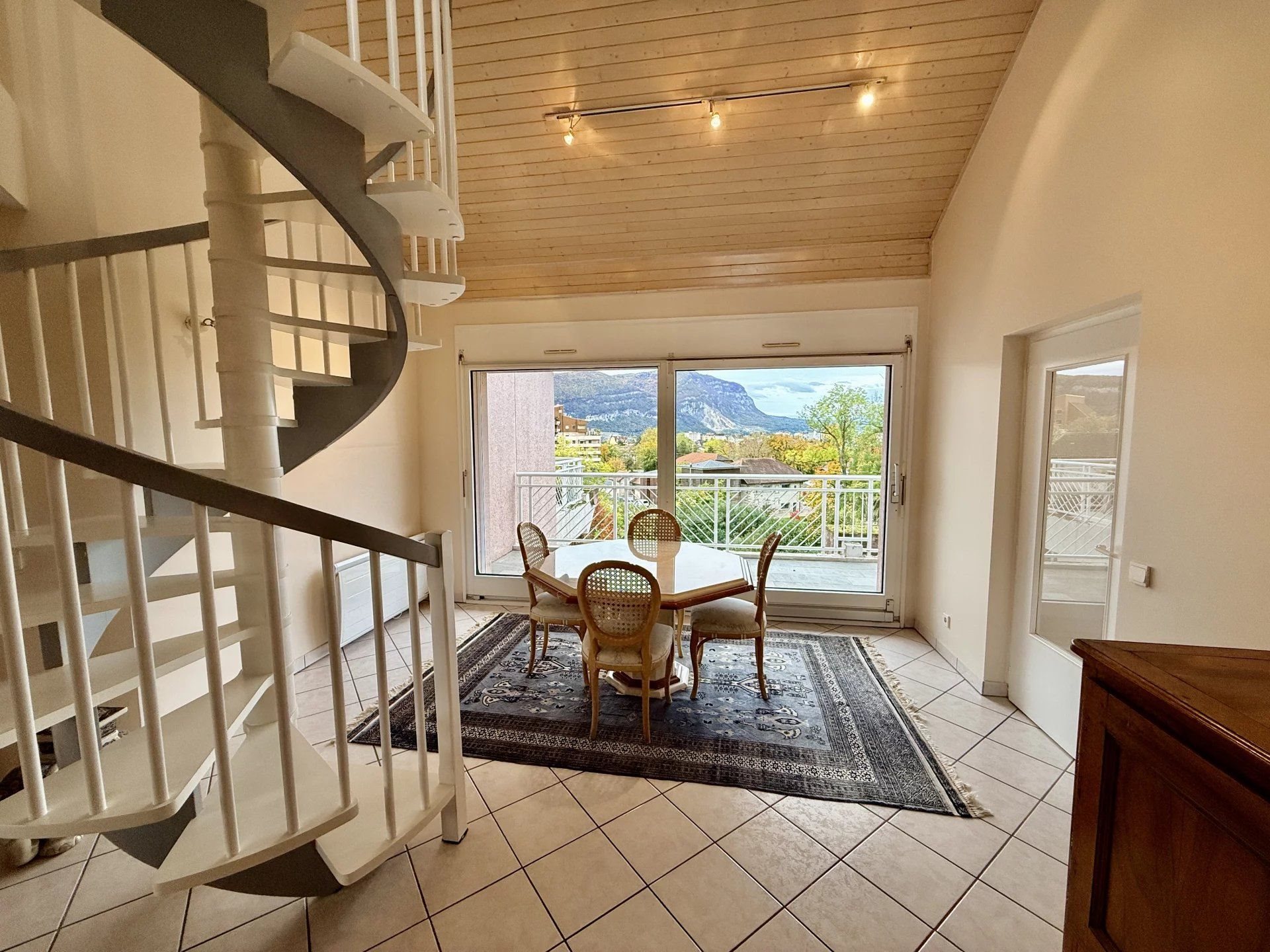 Appartement à vendre, 130m², Ambilly