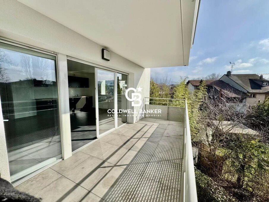 Appartement à louer, 85m², Ville-la-Grand
