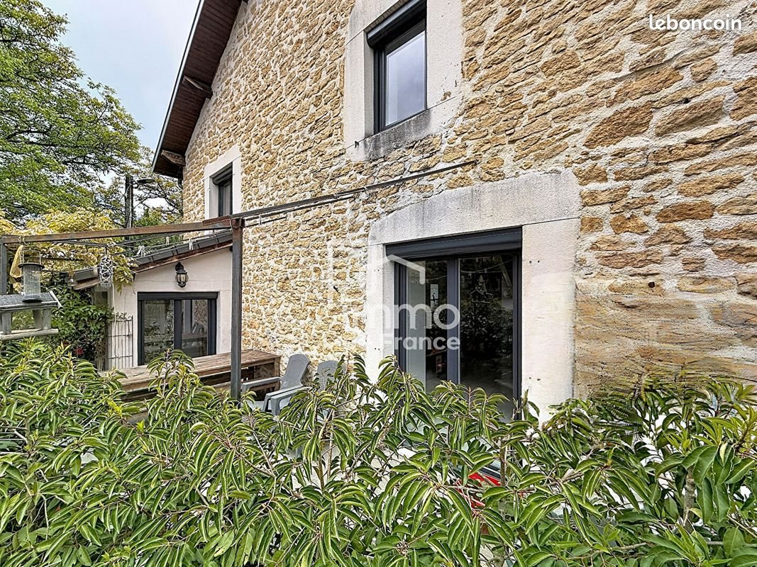 Maison à vendre, 163m², Oyonnax