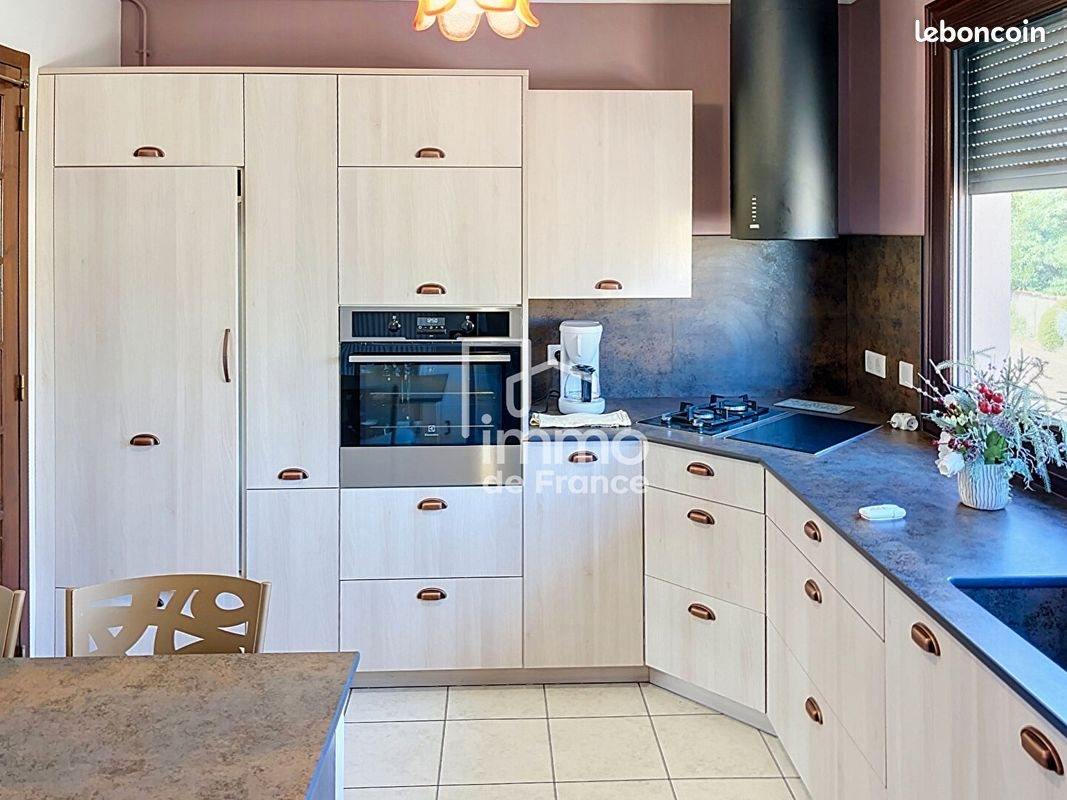 Appartement à vendre, 77m², Bourg-en-Bresse