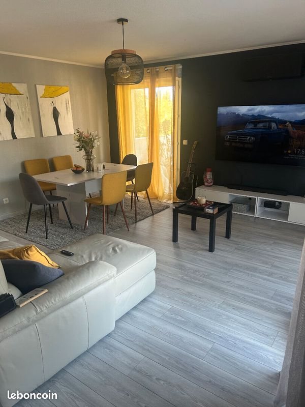 Appartement à louer, 57m², Saint-Genis-Pouilly