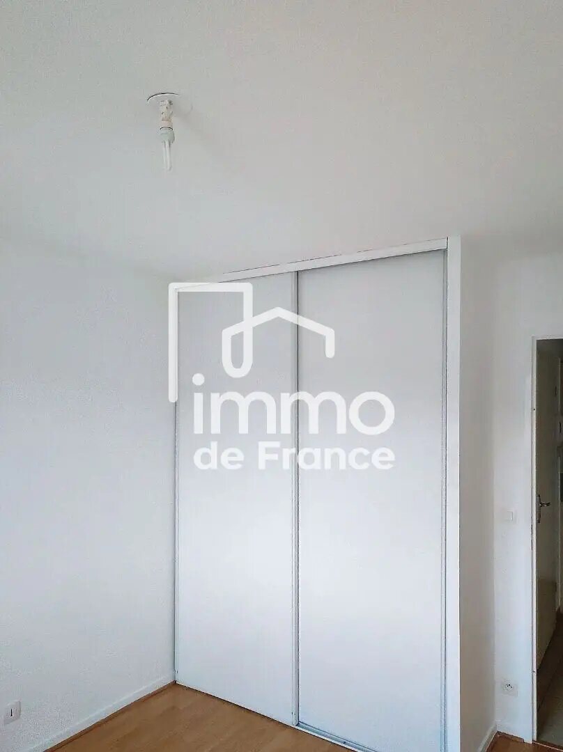 Appartement à louer, 45m², Bellignat