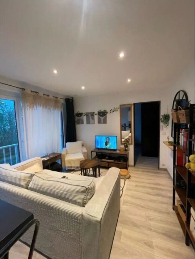 Appartement à louer, 31m², Gex