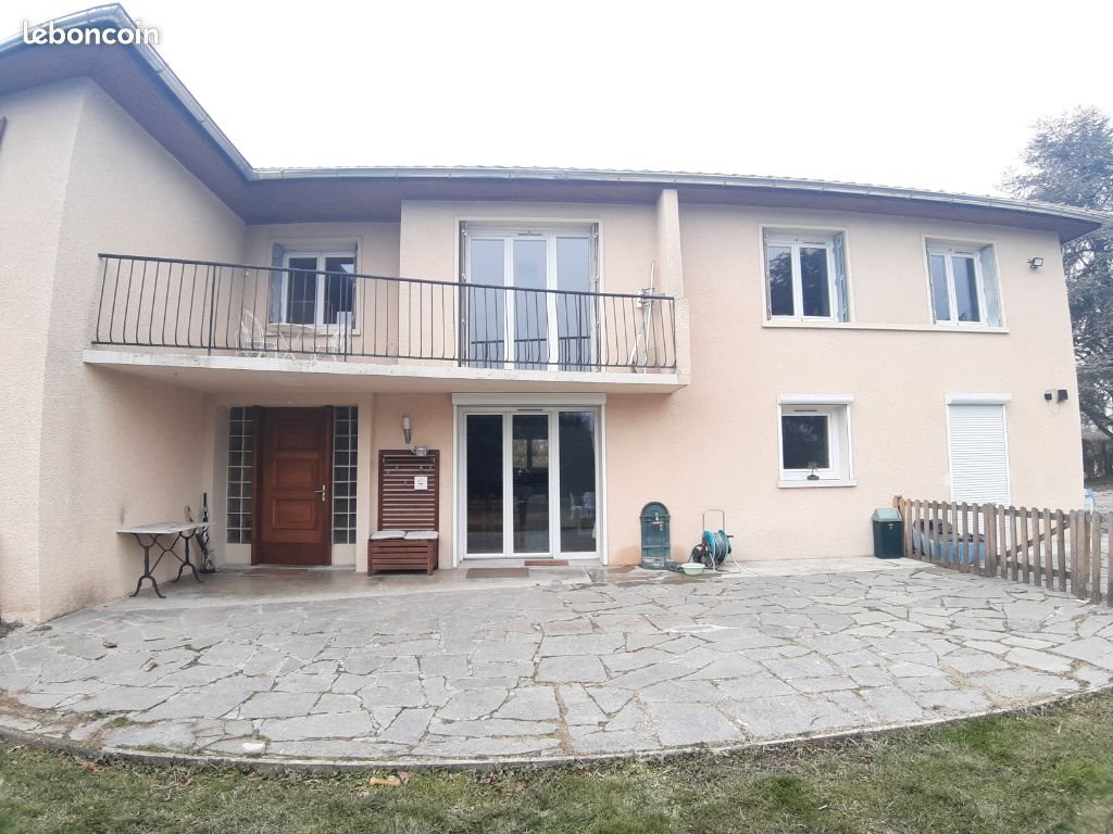 Maison à louer, 140m², Ferney-Voltaire