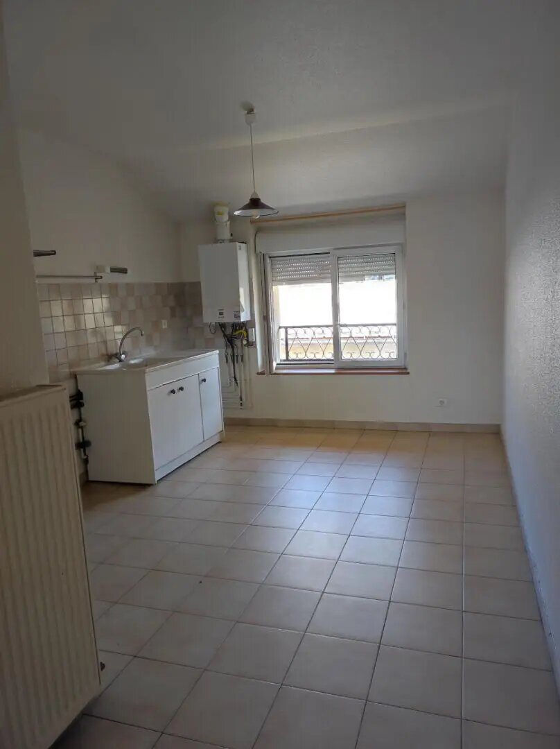 Appartement à louer, 57m², Oyonnax