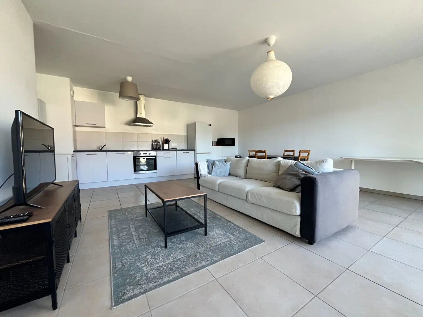 Appartement à louer, 69m², Prévessin-Moëns