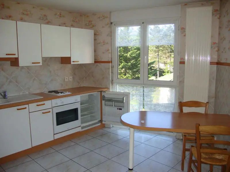Appartement à louer, 27m², Oyonnax