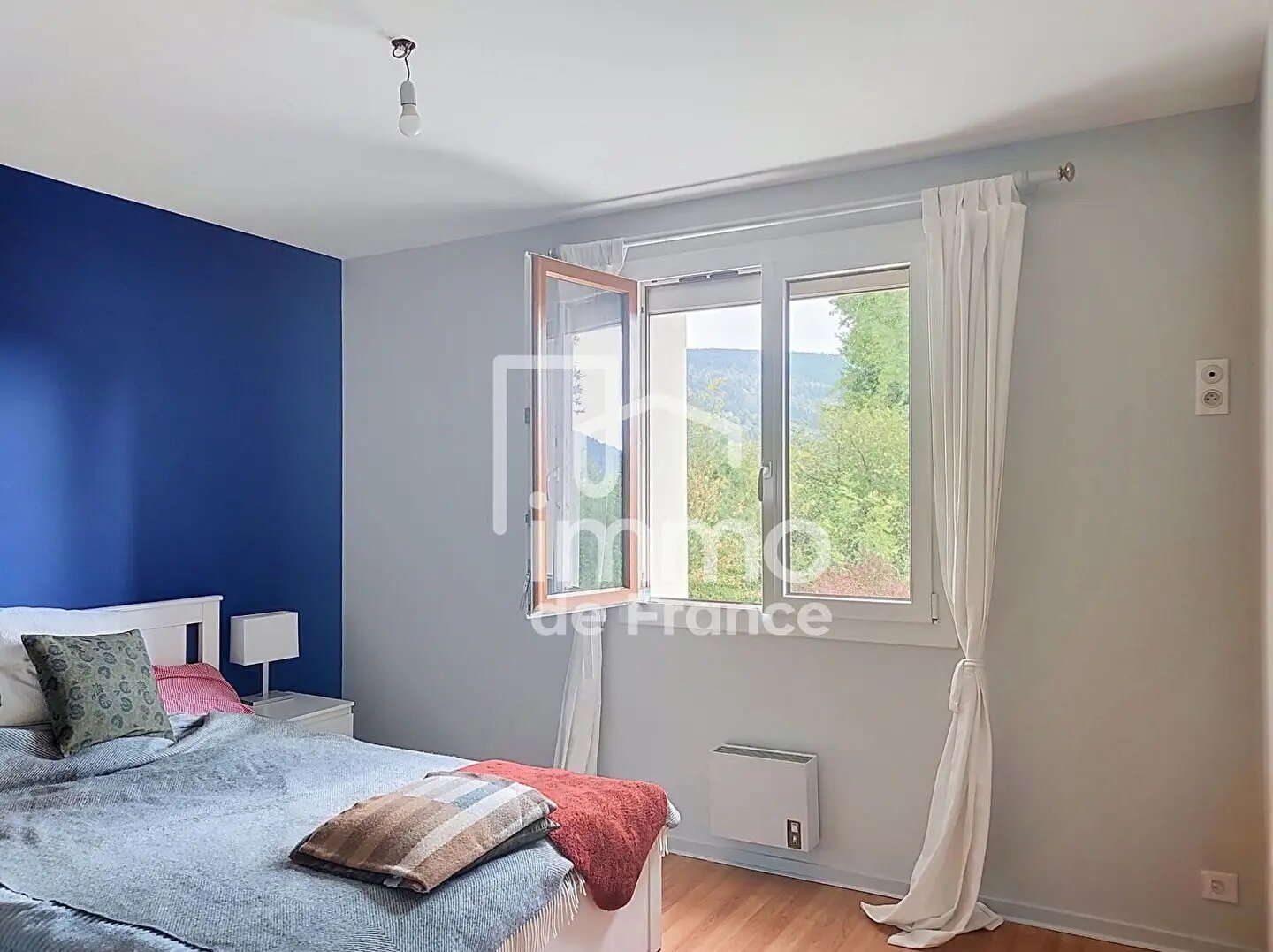 Appartement à louer, 65m², Bellignat