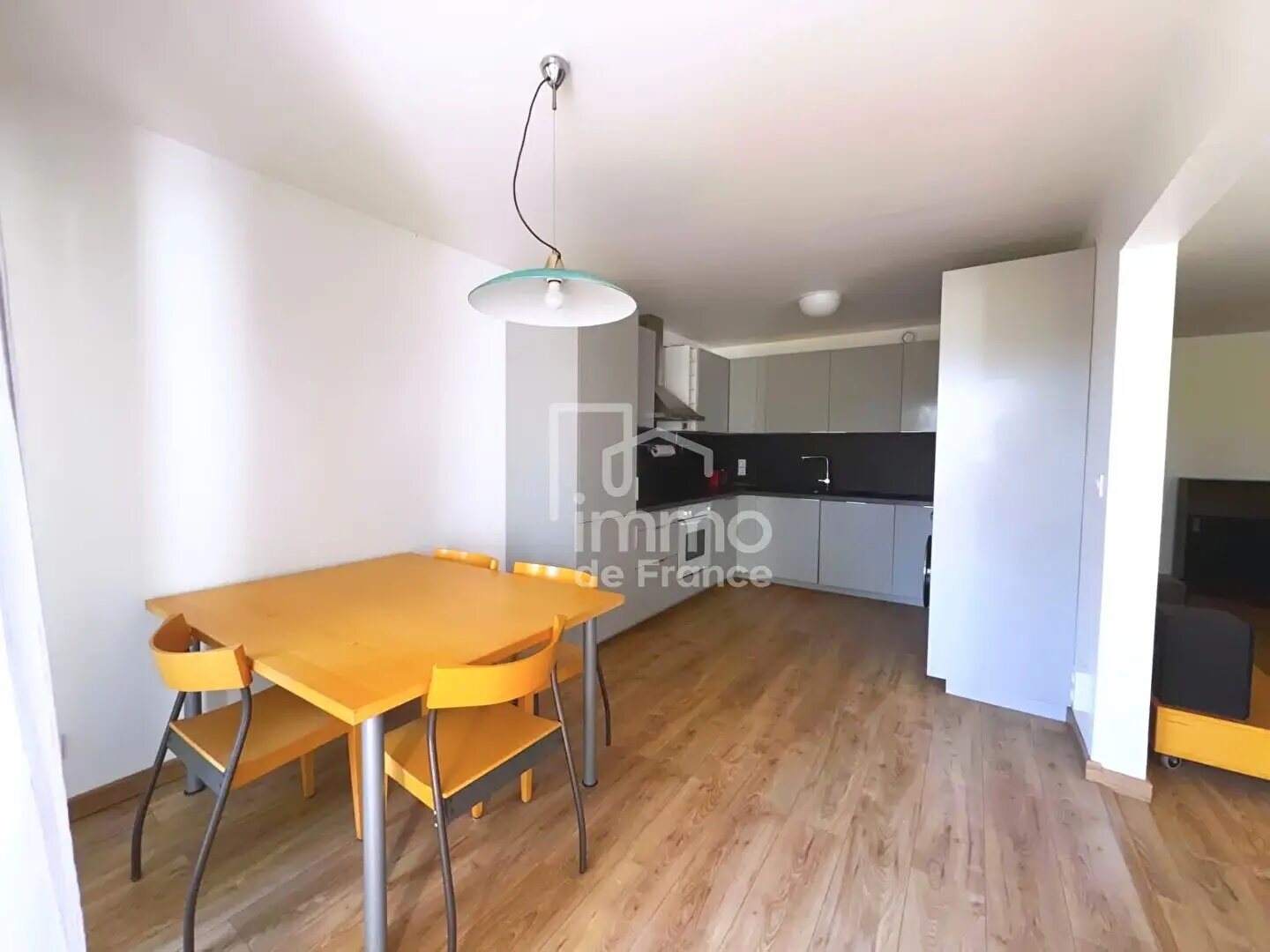 Appartement à vendre, 84m², Prévessin-Moëns