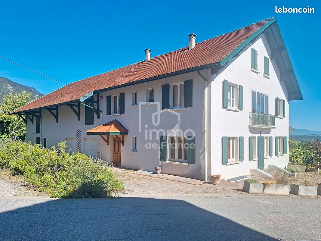Maison à vendre, 235m², Chevrier