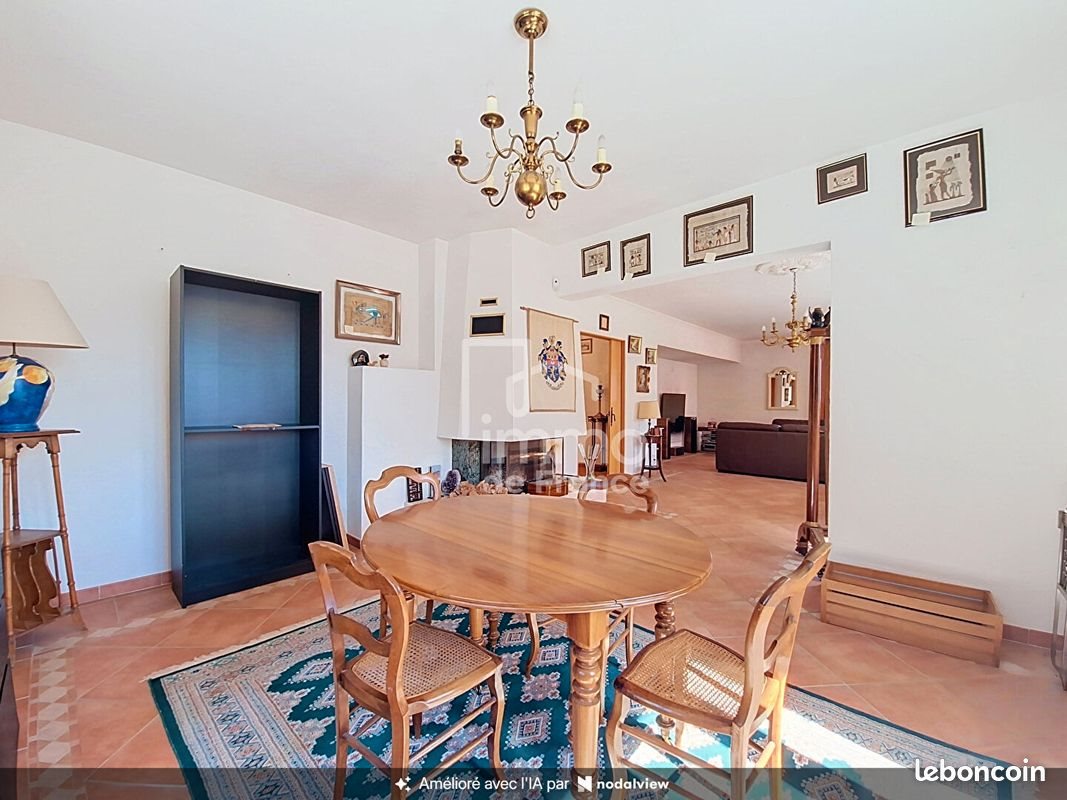 Maison à vendre, 235m², Chevrier