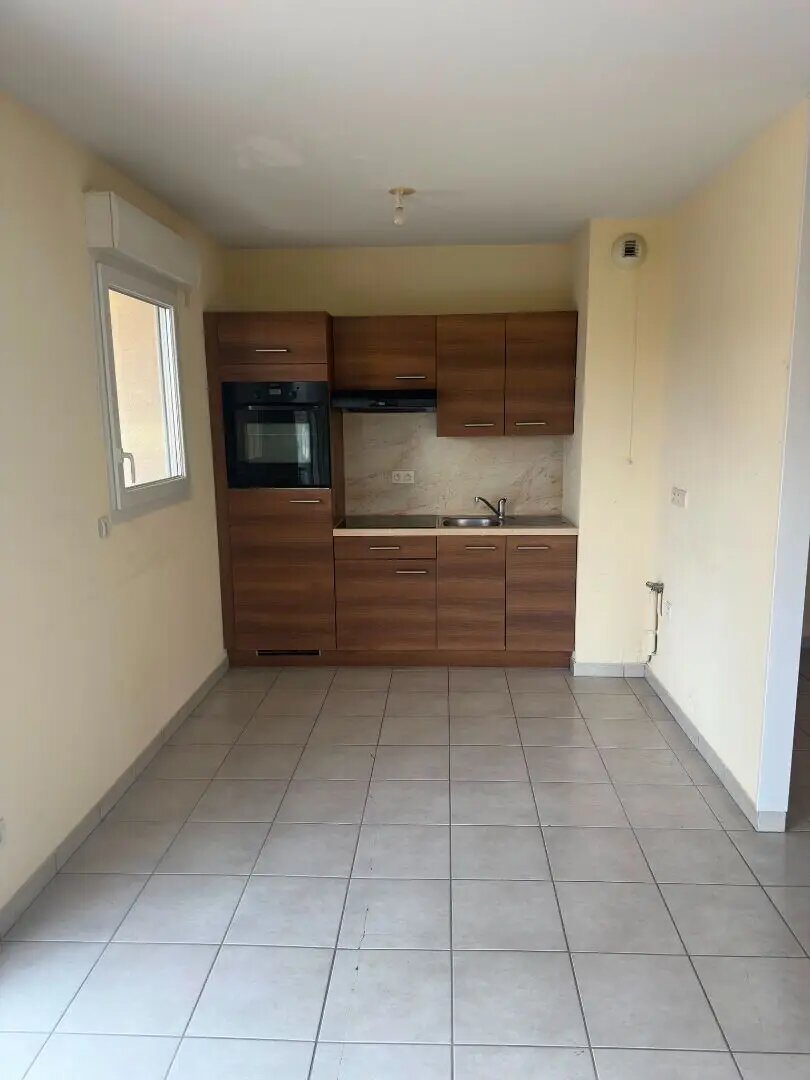 Appartement à louer, 70m², Thoiry