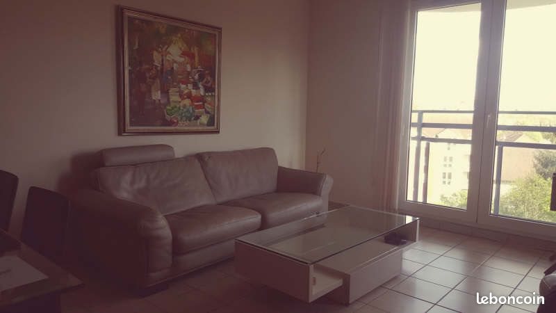 Appartement à louer, 69m², Saint-Genis-Pouilly