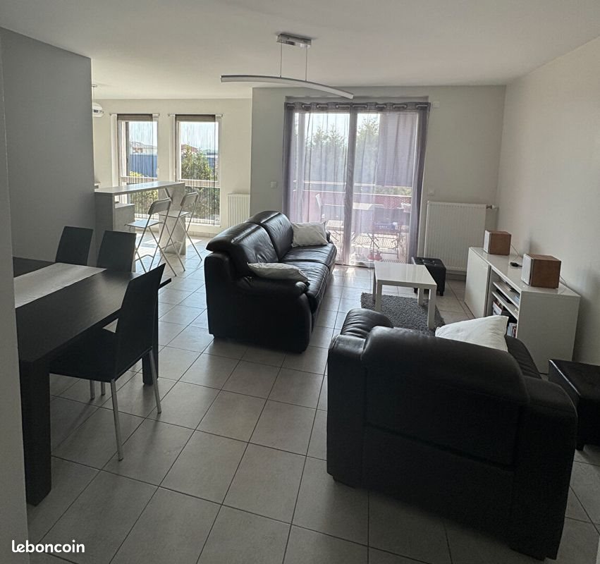 Appartement à louer, 62m², Cessy