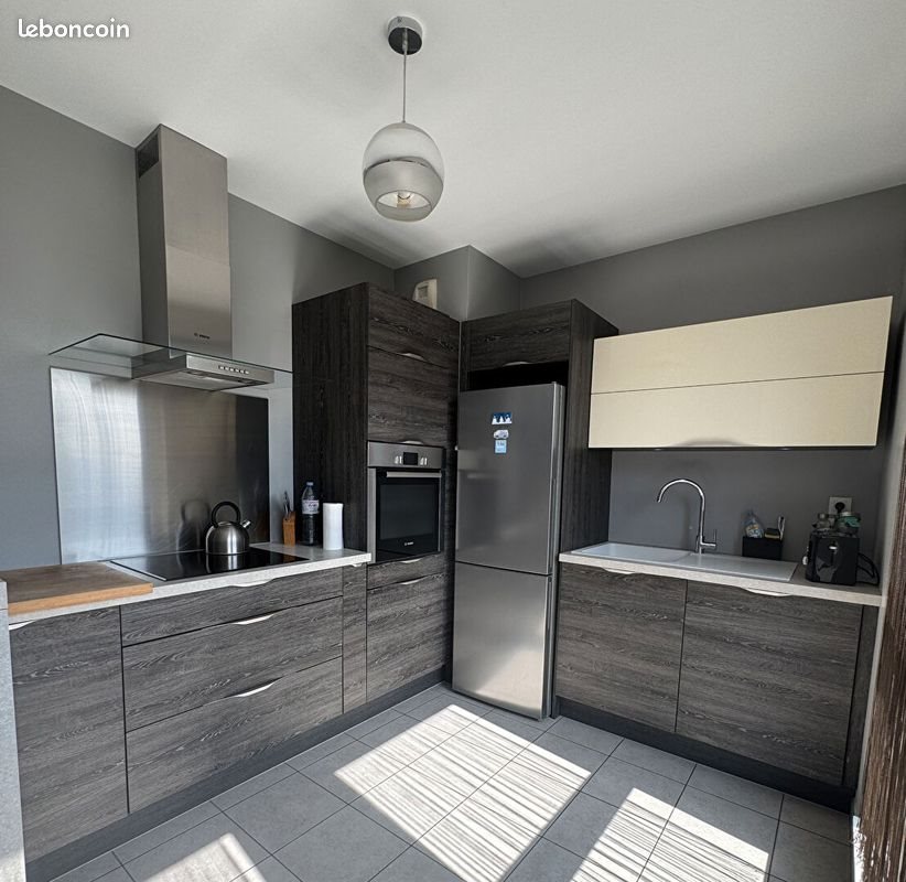 Appartement à louer, 62m², Cessy