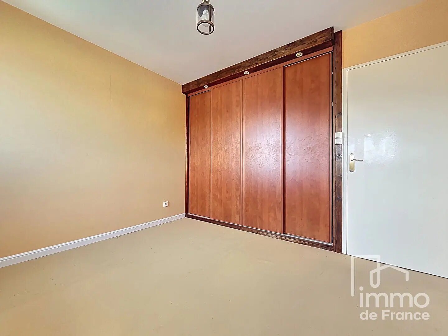 Appartement à vendre, 73m², Saint-Genis-Pouilly