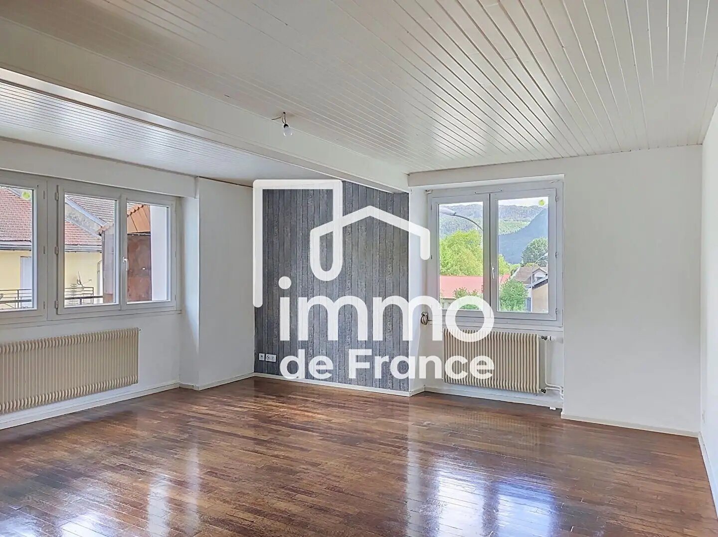 Appartement à louer, 104m², Vaux-lès-Saint-Claude