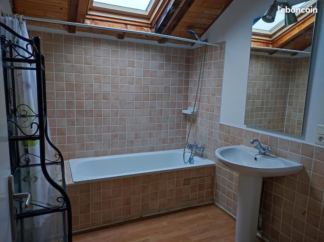 Appartement à louer, 45m², Oyonnax