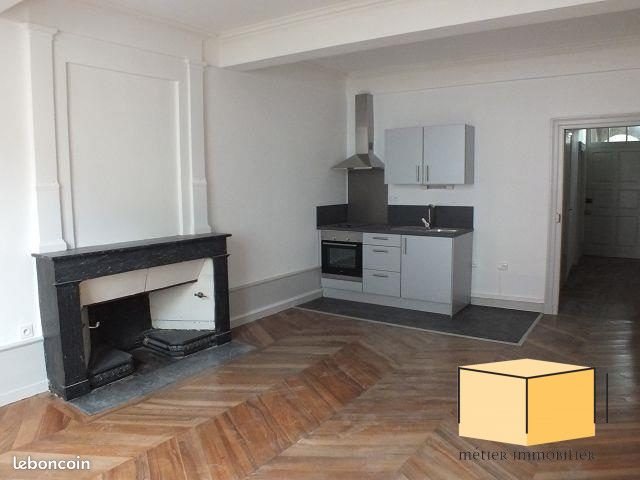 Appartement à louer, 40m², Belley