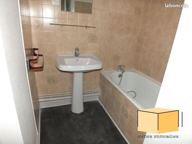 Appartement à louer, 40m², Belley