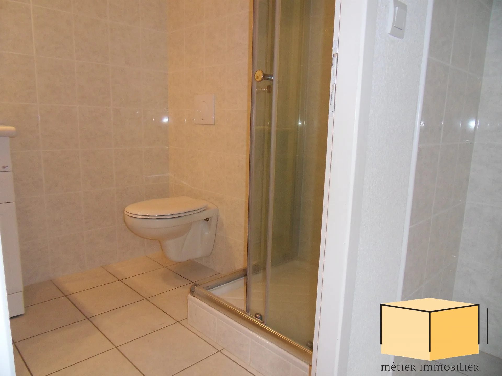 Appartement à louer, 28m², Belley