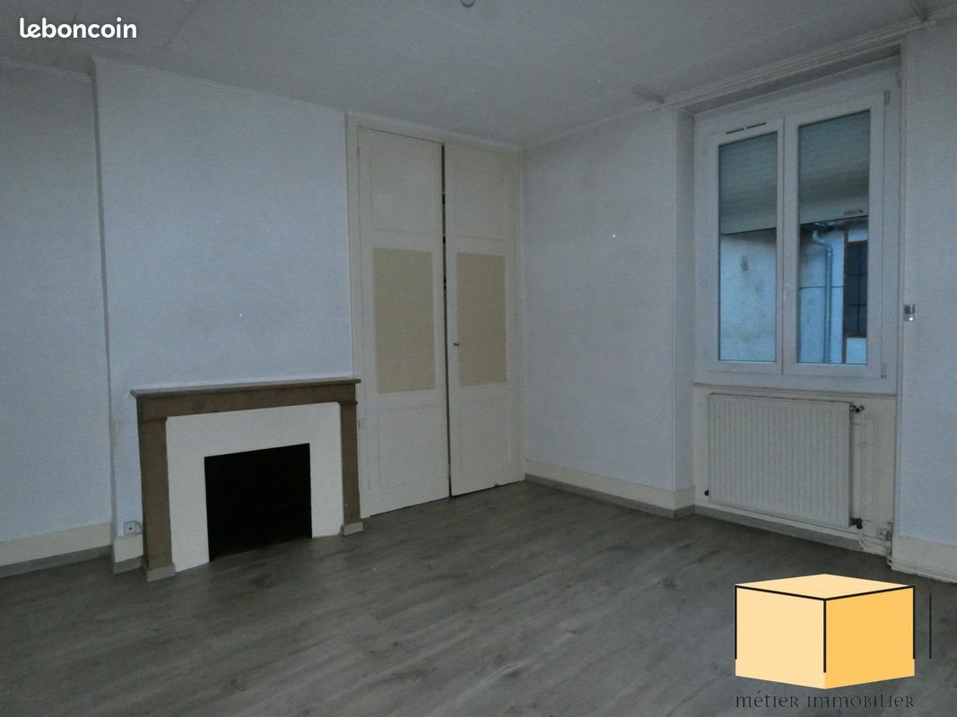 Appartement à louer, 66m², Belley